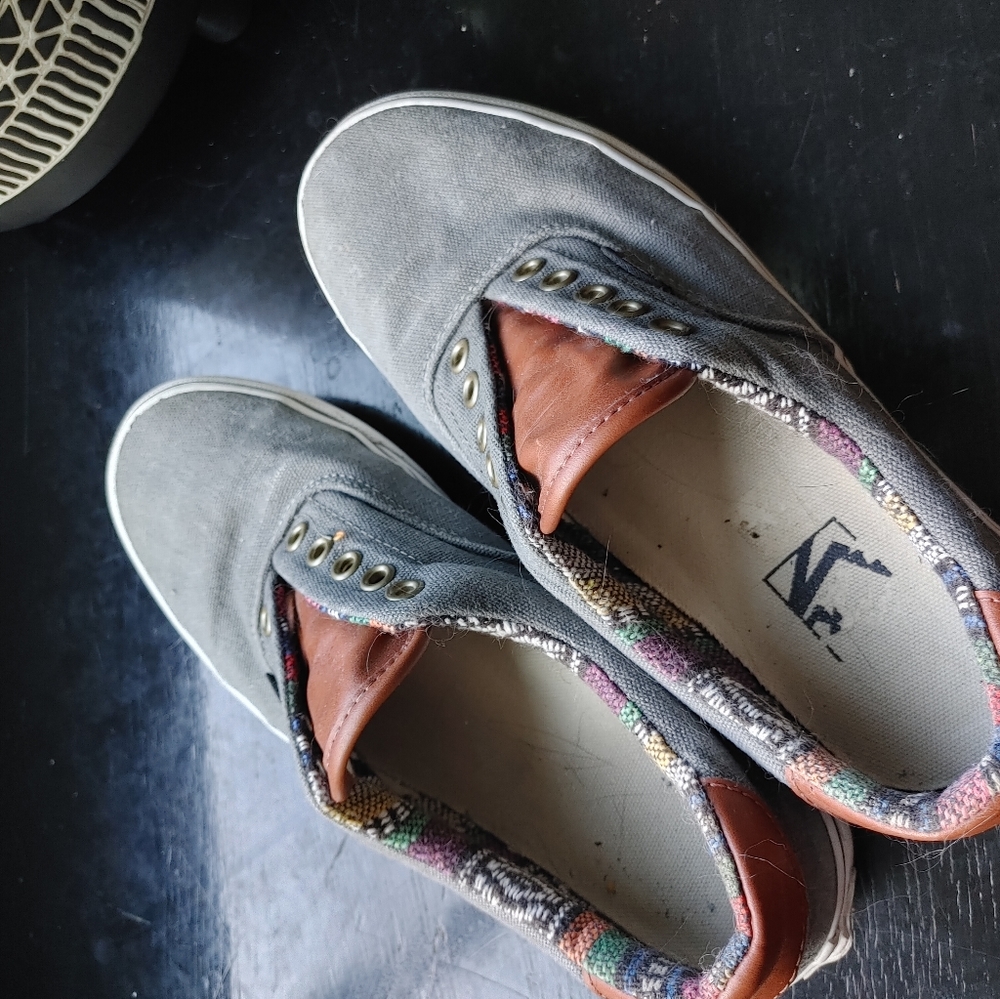 Women vans size 9